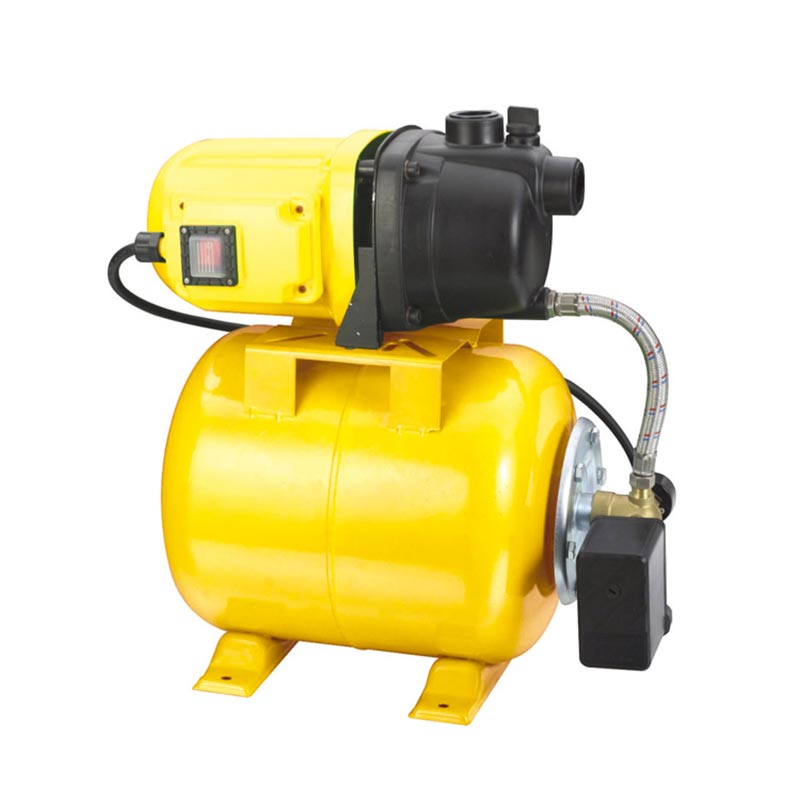 Matalan kaivon puutarhapumppu painesäiliöllä